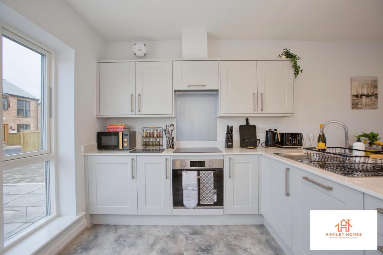 St Ives Bay - Immaculate Brand New 3Bed - Free Parking - Beach - Wifi Хейл Экстерьер фото