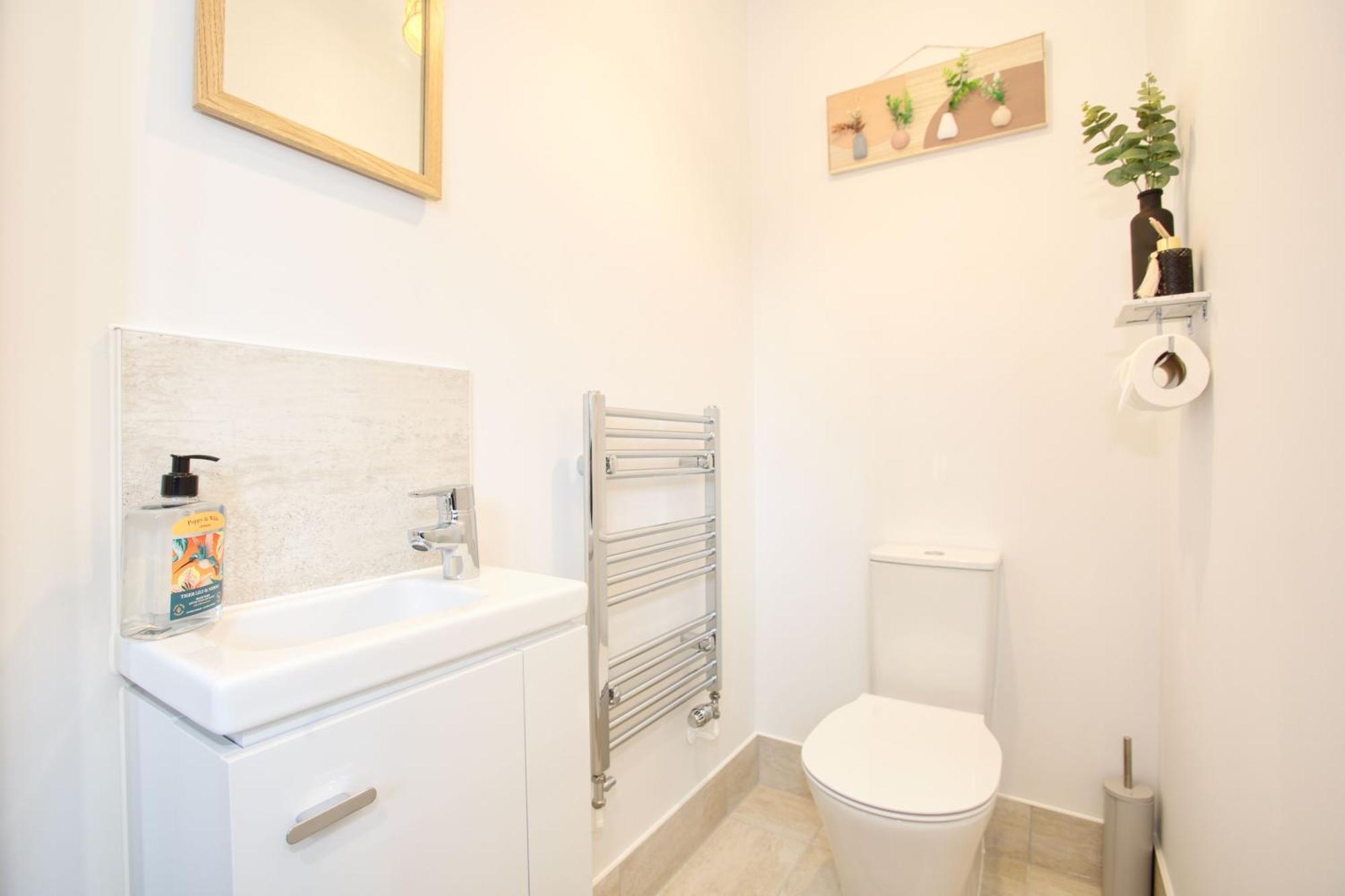 St Ives Bay - Immaculate Brand New 3Bed - Free Parking - Beach - Wifi Хейл Экстерьер фото
