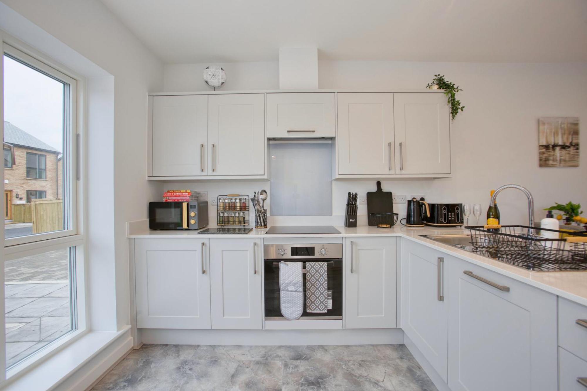 St Ives Bay - Immaculate Brand New 3Bed - Free Parking - Beach - Wifi Хейл Экстерьер фото